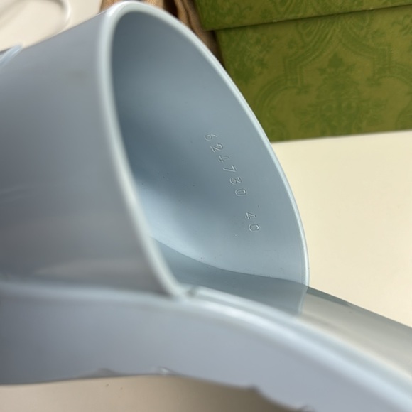 GUCCI Rubber Platform Slide Sandals Size 40 - Picture 14 of 16